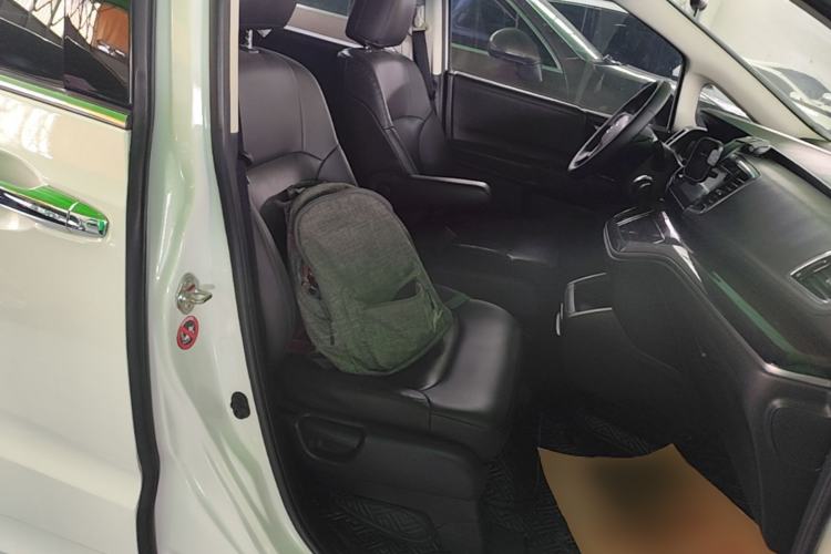 Used Honda Odyssey 2018 2.4L Comfort Version Right Front Seat