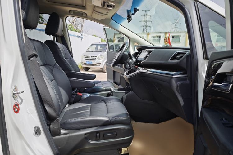 Used Honda Odyssey 2018 2.4L Smart Edition Right Front Seat
