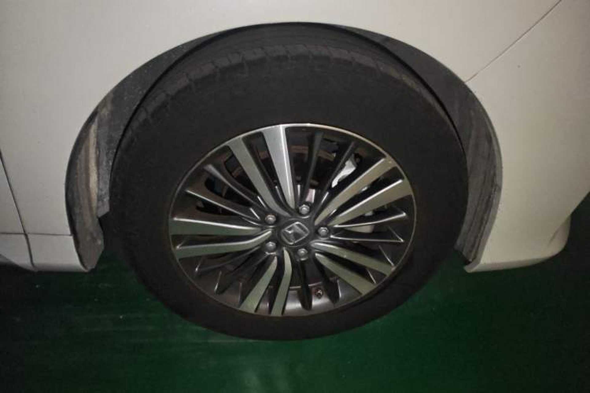 Used Honda Odyssey 2018 2.4L Smart Edition Right Front Wheel Hub