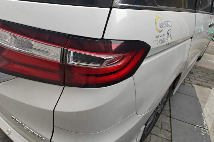 Used Honda Odyssey 2018 2.4L Luxury Edition Right Rear Taillight