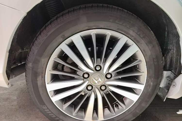 Used Honda Odyssey 2018 2.4L Smart Edition Right Rear Wheel Hub