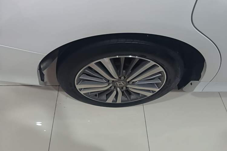 Used Honda Odyssey 2018 2.4L Supreme Edition Right Rear Wheel Hub