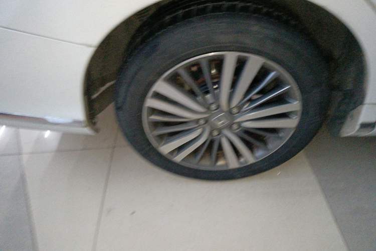 Used Honda Odyssey 2018 2.4L Luxury Edition Right Rear Wheel Hub