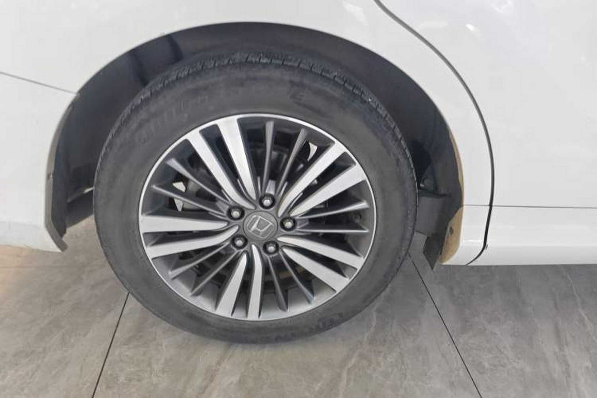 Used Honda Odyssey 2018 2.4L Smart Edition Right Rear Wheel Hub