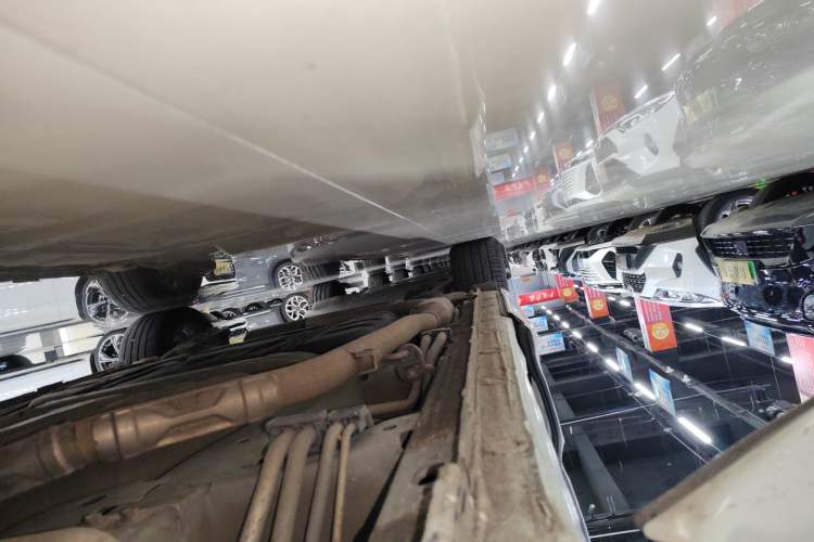 Used Honda Odyssey 2018 2.4L Luxury Edition Right Side Sill