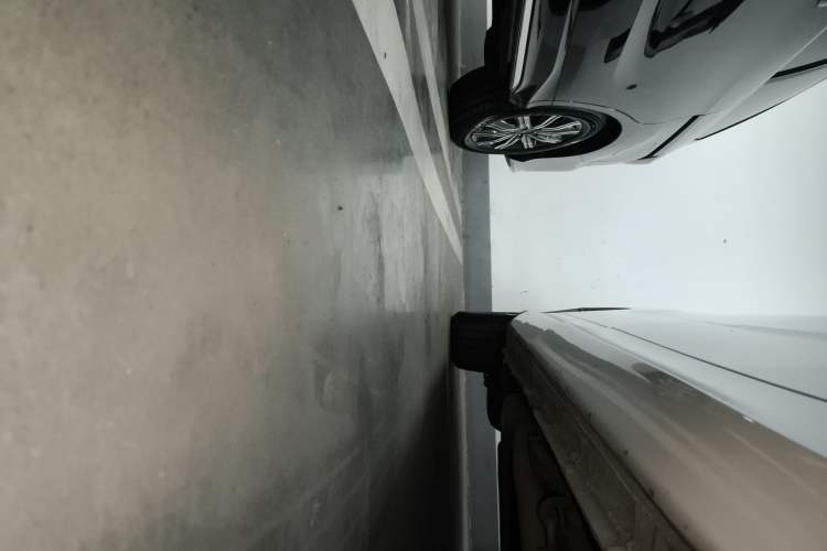 Used Honda Odyssey 2018 2.4L Smart Edition Right Side Sill