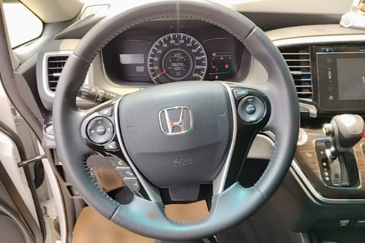 Used Honda Odyssey 2018 2.4L Smart Edition Steering Wheel