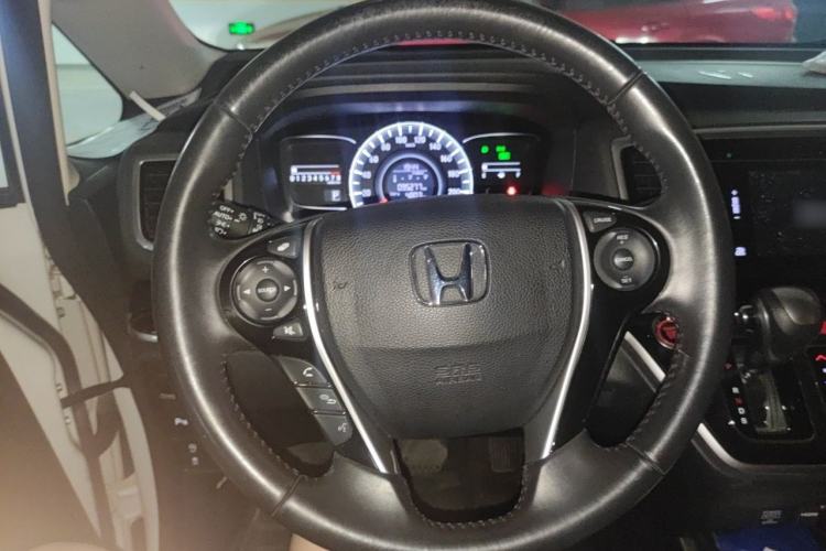 Used Honda Odyssey 2018 2.4L Smart Edition Steering Wheel