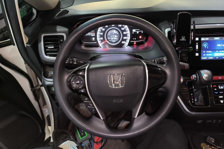 Used Honda Odyssey 2018 2.4L Luxury Edition Steering Wheel