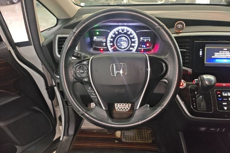 Used Honda Odyssey 2018 2.4L Luxury Edition Steering Wheel