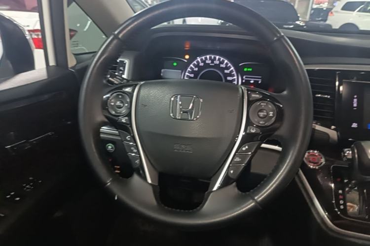 Used Honda Odyssey 2018 2.4L Supreme Edition Steering Wheel