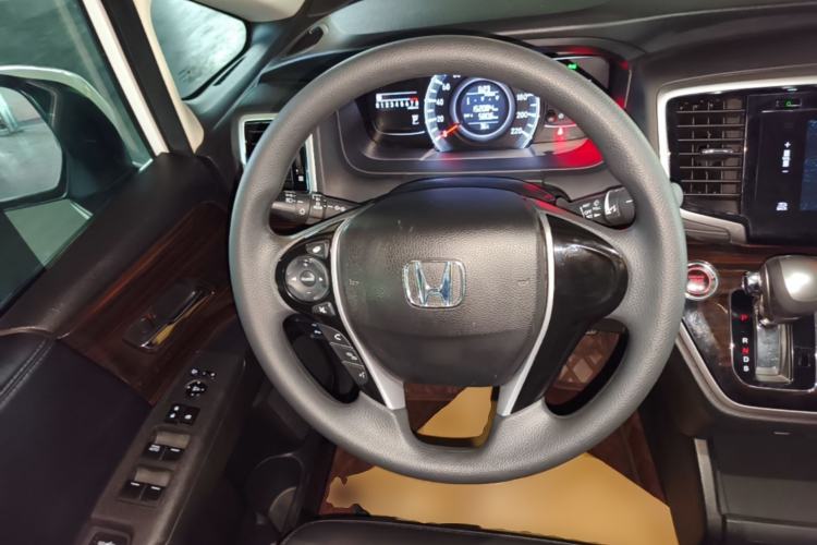 Used Honda Odyssey 2018 2.4L Luxury Edition Steering Wheel