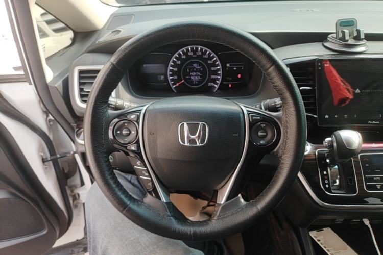 Used Honda Odyssey 2018 2.4L Smart Edition Steering Wheel