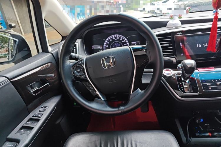 Used Honda Odyssey 2018 2.4L Luxury Edition Steering Wheel