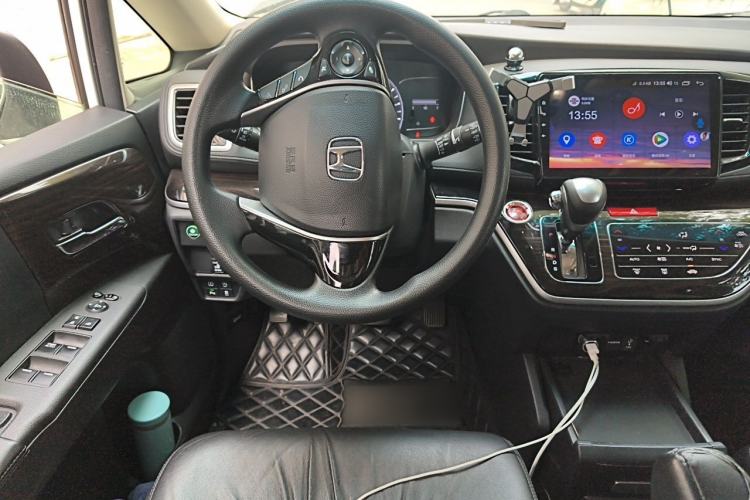 Used Honda Odyssey 2018 2.4L Luxury Edition Steering Wheel