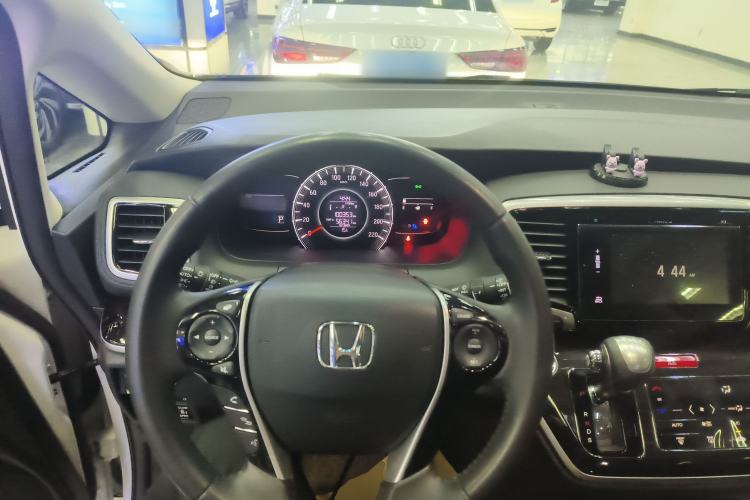 Used Honda Odyssey 2018 2.4L Smart Edition Steering Wheel