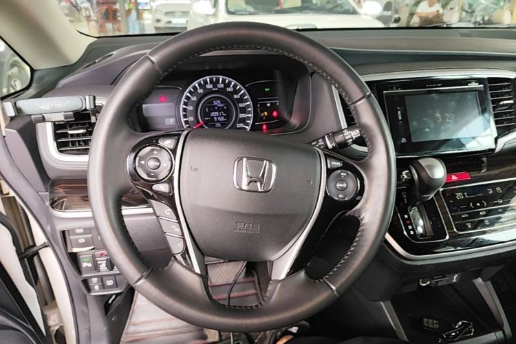 Used Honda Odyssey 2018 2.4L Smart Edition Steering Wheel