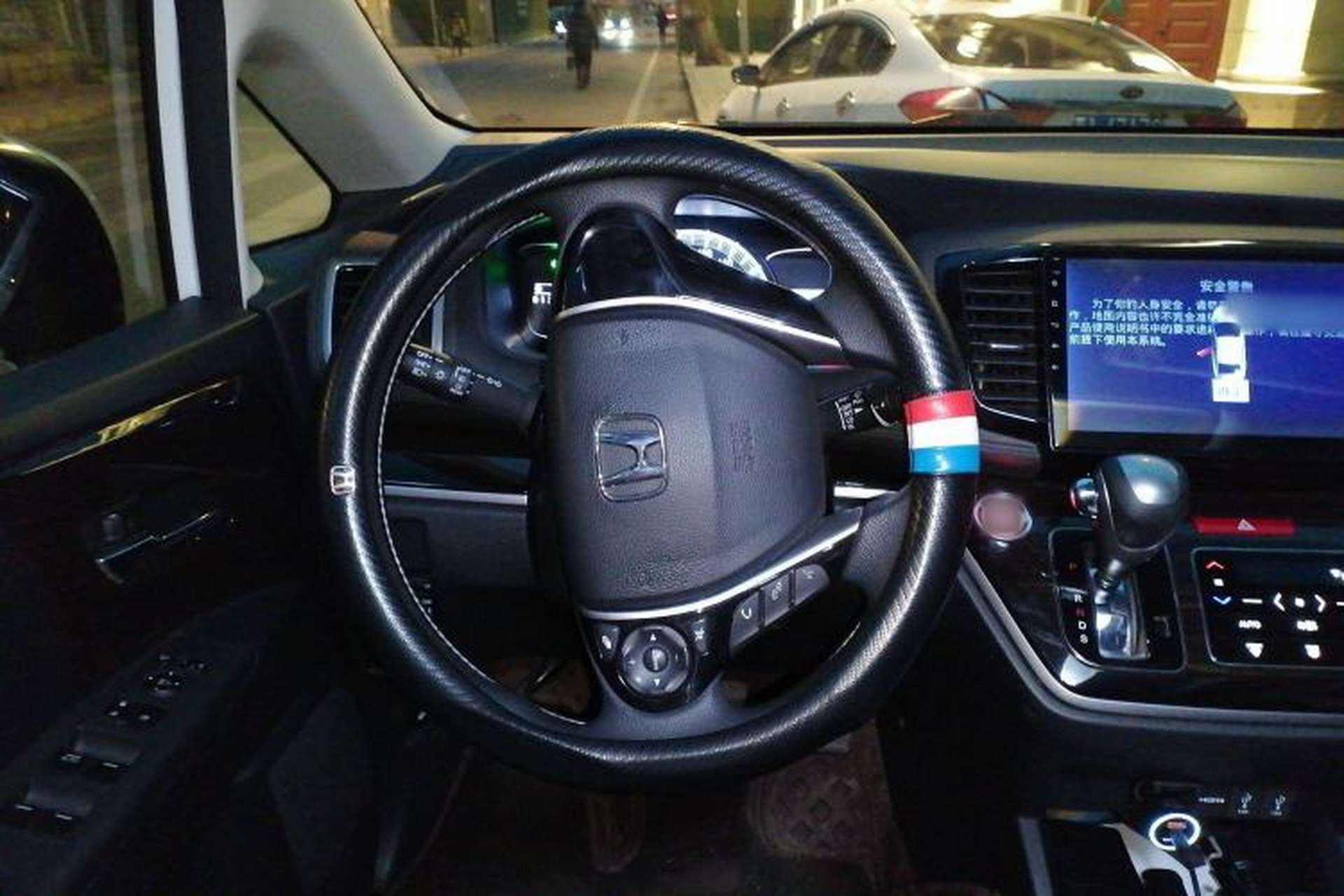 Used Honda Odyssey 2018 2.4L Luxury Edition Steering Wheel