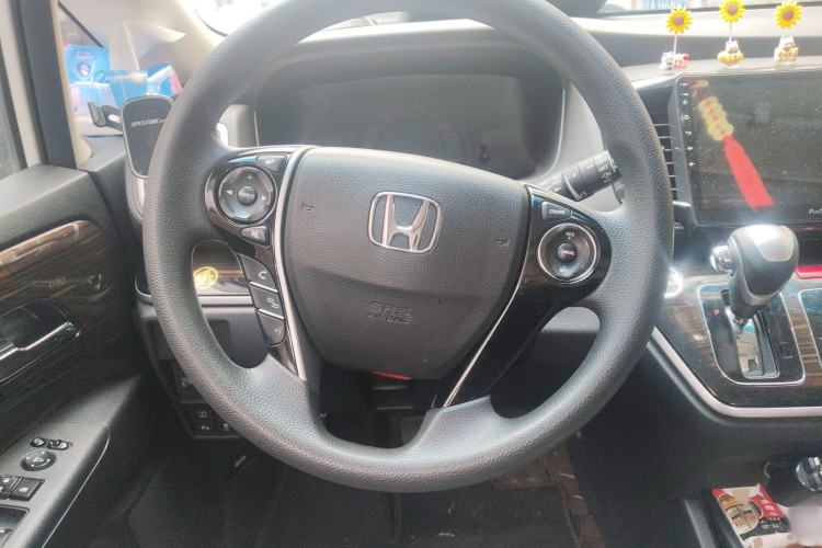 Used Honda Odyssey 2018 2.4L Luxury Edition Steering Wheel