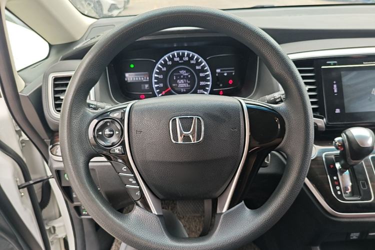 Used Honda Odyssey 2018 2.4L Comfort Version Steering Wheel