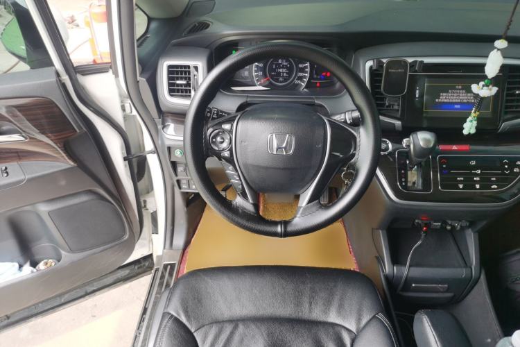 Used Honda Odyssey 2018 2.4L Comfort Version Steering Wheel