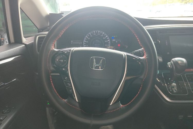 Used Honda Odyssey 2018 2.4L Luxury Edition Steering Wheel