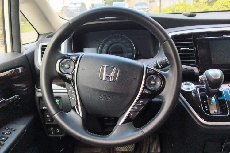 Used Honda Odyssey 2018 2.4L Supreme Edition Steering Wheel