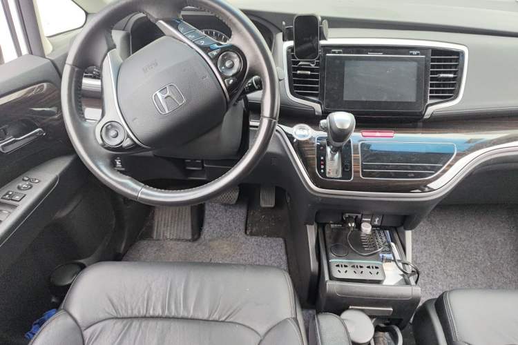 Used Honda Odyssey 2018 2.4L Smart Edition Steering Wheel