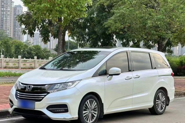 Used Honda Odyssey 2018 2.4L Luxury Edition