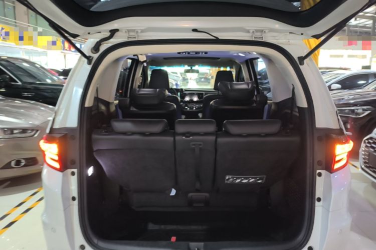 Used Honda Odyssey 2018 2.4L Luxury Edition Trunk