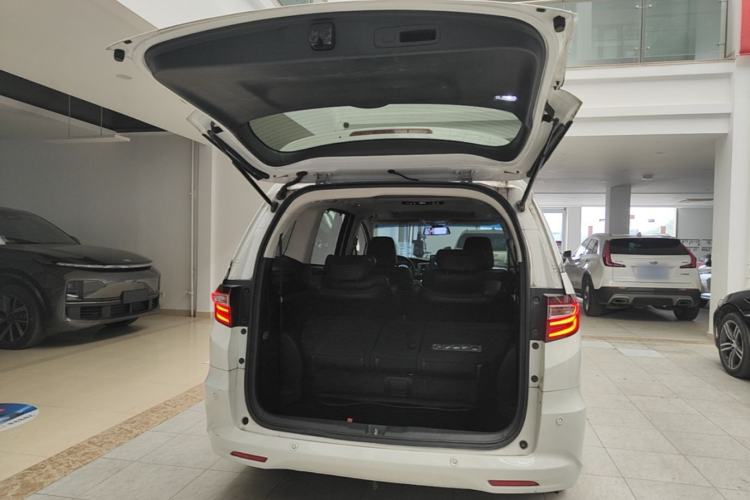 Used Honda Odyssey 2018 2.4L Prestige Edition Trunk