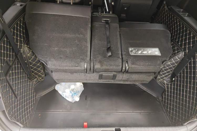Used Honda Odyssey 2018 2.4L Supreme Edition Trunk