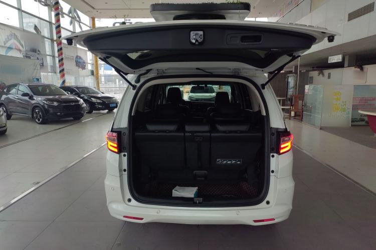 Used Honda Odyssey 2018 2.4L Smart Edition Trunk