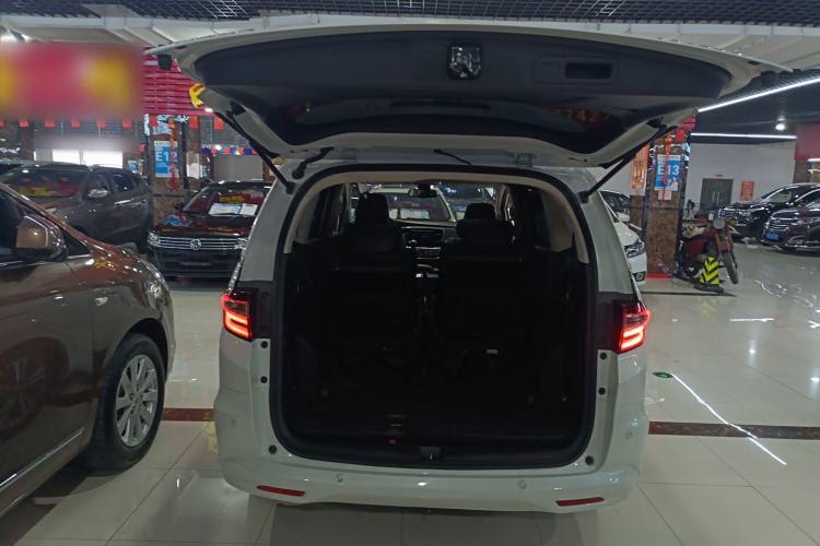 Used Honda Odyssey 2018 2.4L Supreme Edition Trunk