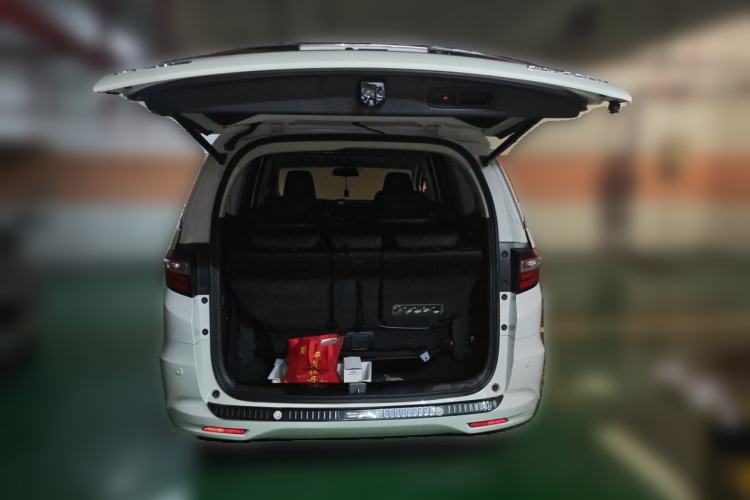 Used Honda Odyssey 2018 2.4L Smart Edition Trunk