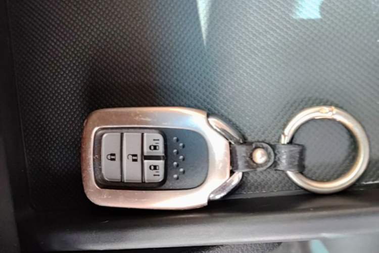 Used Honda Odyssey 2018 2.4L Smart Edition Vehicle Key