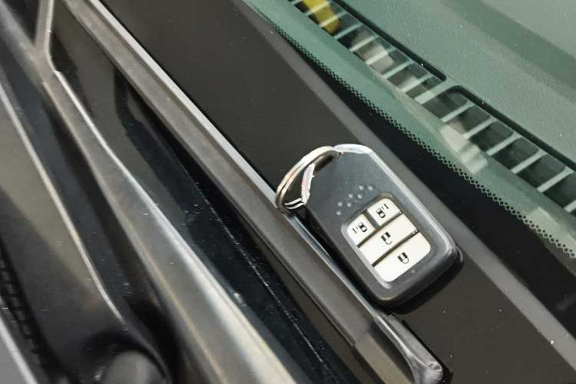 Used Honda Odyssey 2018 2.4L Smart Edition Vehicle Key