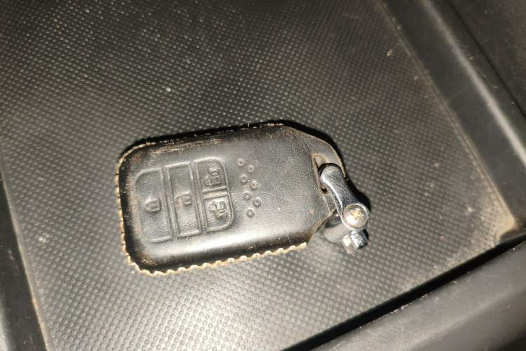 Used Honda Odyssey 2018 2.4L Luxury Edition Vehicle Key