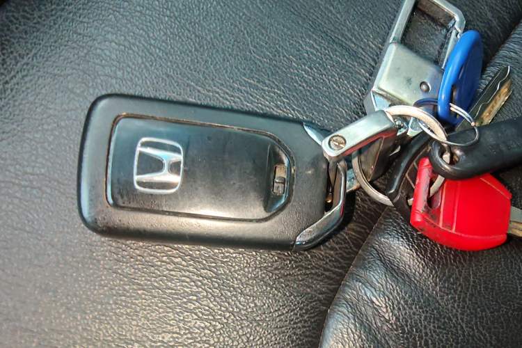Used Honda Odyssey 2018 2.4L Luxury Edition Vehicle Key