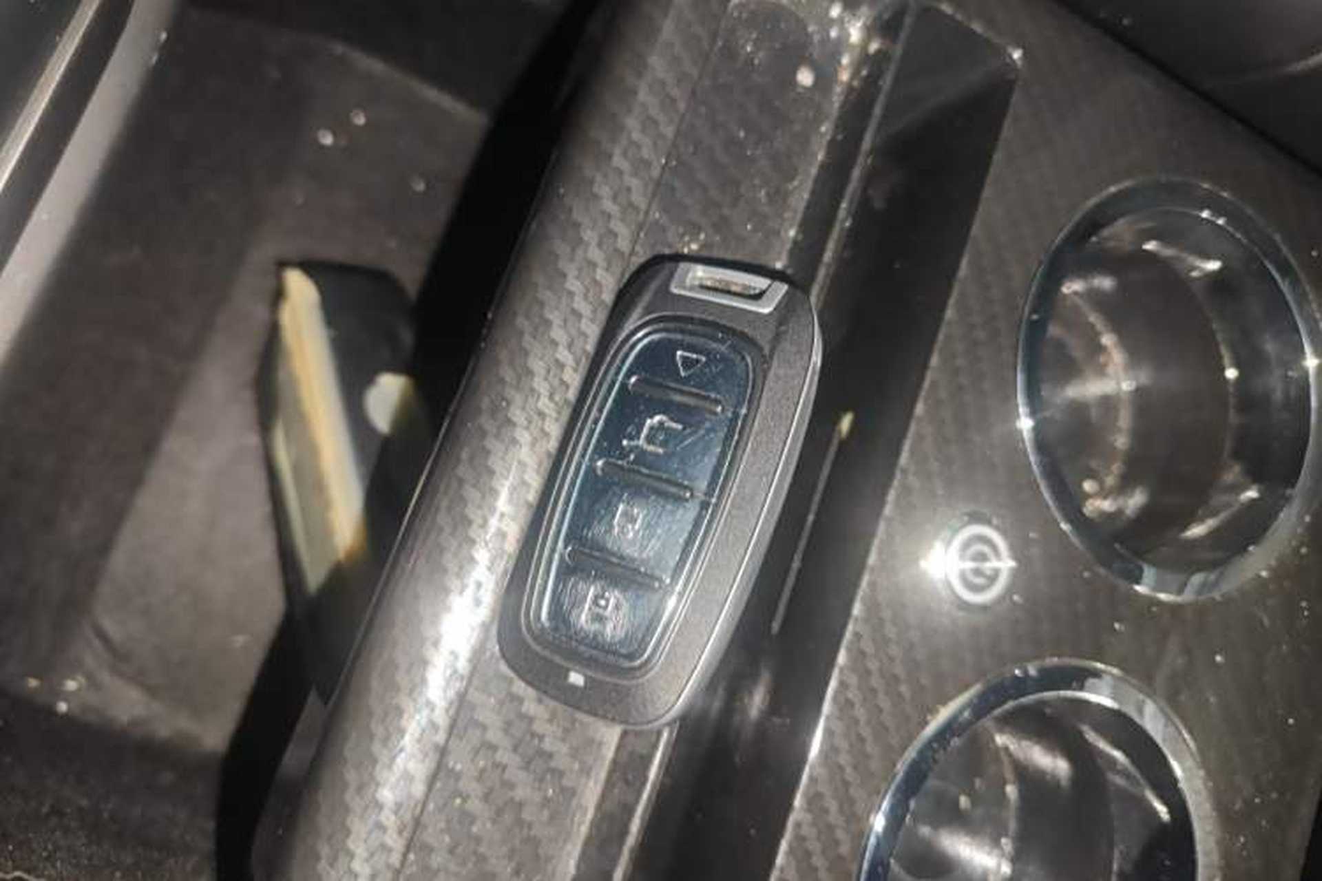 Used Honda Odyssey 2018 2.4L Luxury Edition Vehicle Key
