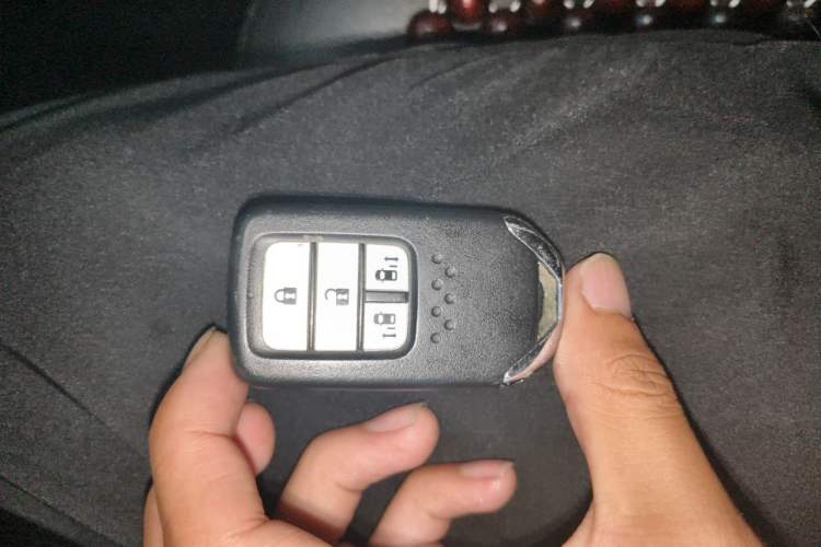 Used Honda Odyssey 2018 2.4L Luxury Edition Vehicle Key