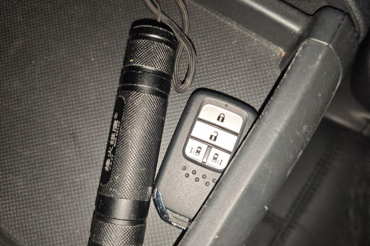 Used Honda Odyssey 2018 2.4L Smart Edition Vehicle Key