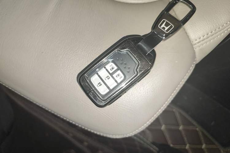 Used Honda Odyssey 2018 2.4L Smart Edition Vehicle Key