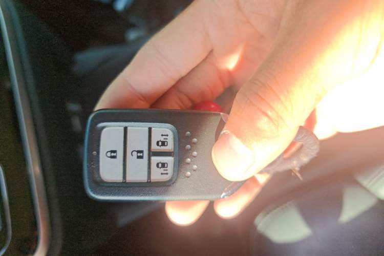 Used Honda Odyssey 2018 2.4L Smart Edition Vehicle Key