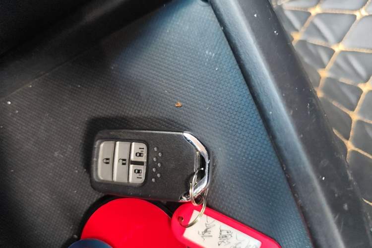 Used Honda Odyssey 2018 2.4L Luxury Edition Vehicle Key