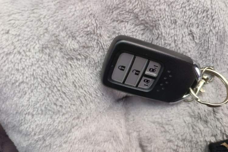 Used Honda Odyssey 2018 2.4L Prestige Edition Vehicle Key