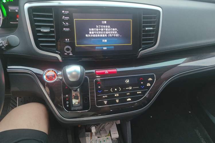 Used Honda Odyssey 2019 2.0L Rui-Zunxiang Edition Audio And AC Panel