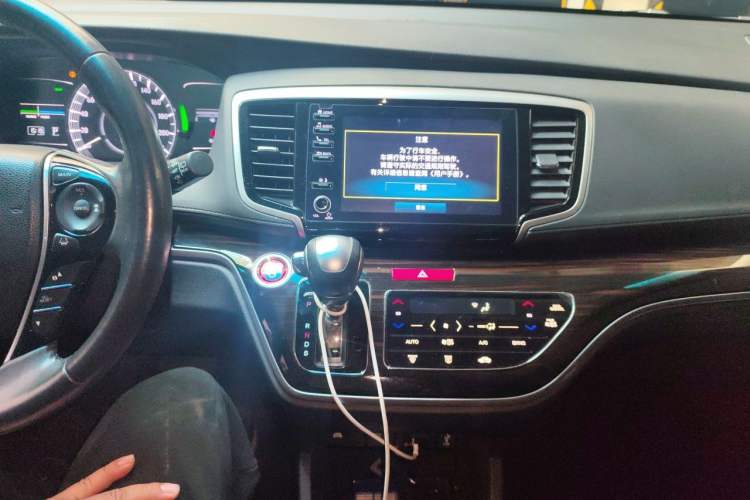 Used Honda Odyssey 2019 2.0L Rui-Zunxiang Edition Audio And AC Panel