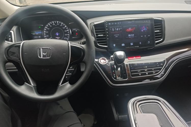 Used Honda Odyssey 2019 2.0L Rui·Comfort Edition Center Console