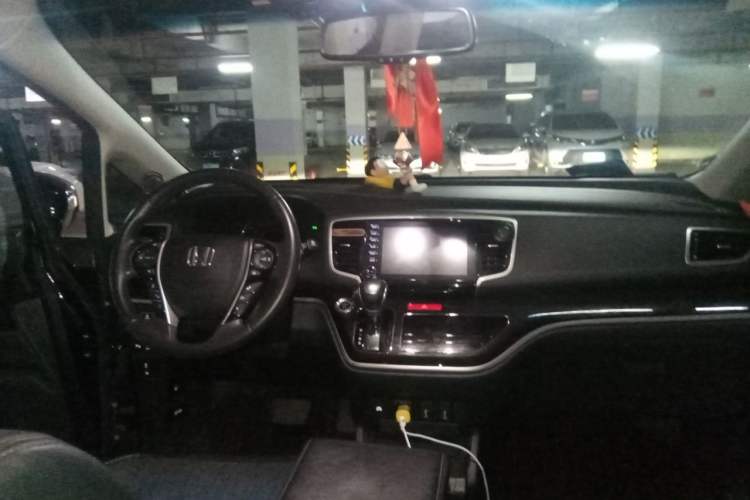 Used Honda Odyssey 2019 2.0L Rui·Zhi Zhen Edition Center Console